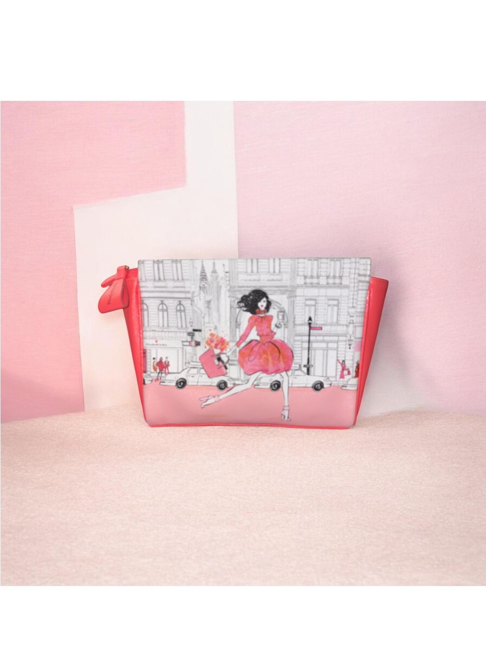 Elizabeth Arden Illustrated Pink Cosmetic Pouch
